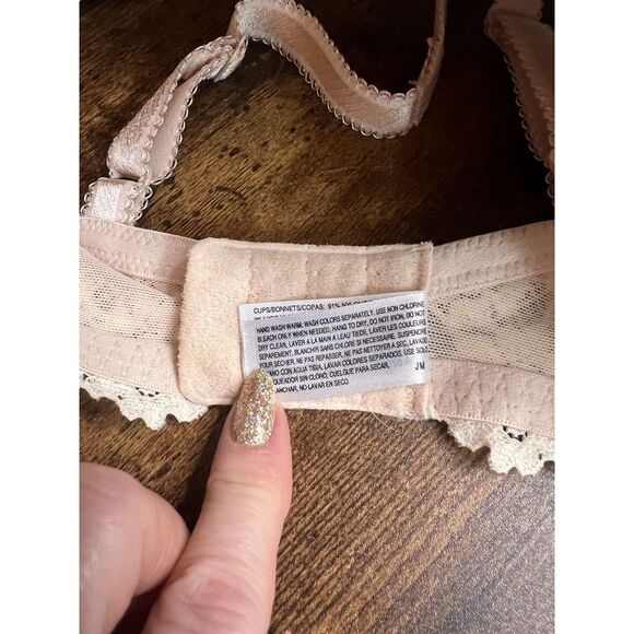 Wacoal Embrace Lace Underwire T-Shirt Bra in Sand/Cream Lace, Size 30DDD.  NWT! - Picture 10 of 10
